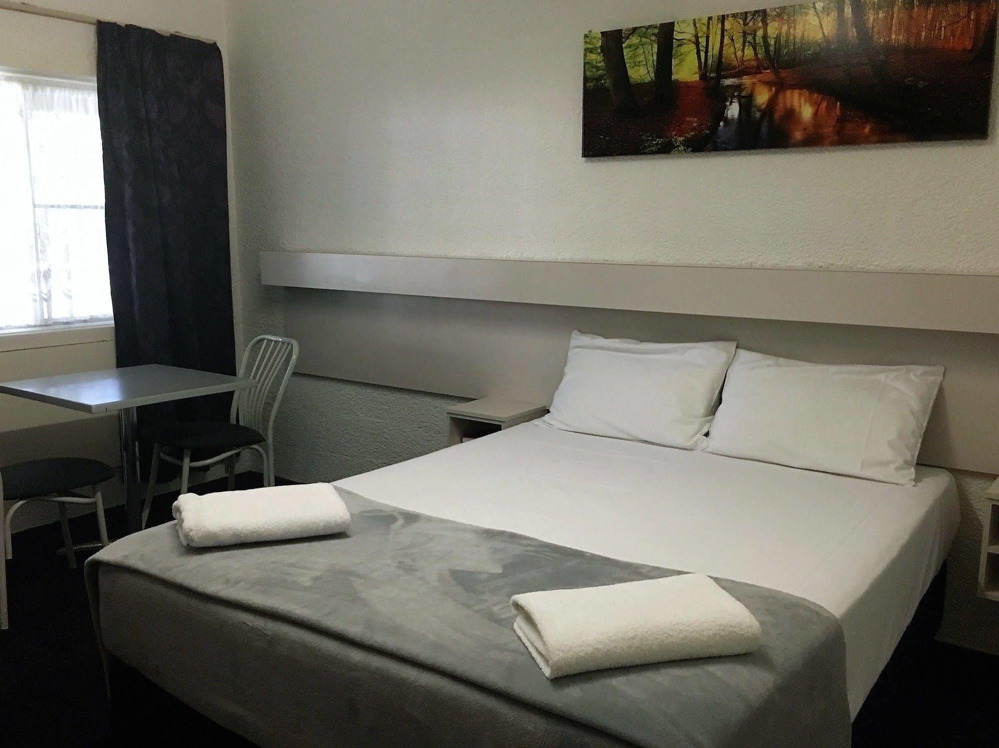 Balonne River Motor Inn 세인트 조지 외부 사진